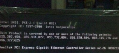 ghost win7旗舰版系统开机黑屏提示 CLIENT MAC ADDR:网卡地址 GUI的解决方法